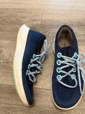 All birds blue sneakers running shoes size 9